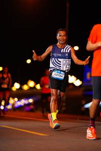 BIB: 142, 794070
                            <button type="button" onclick="openModal(22835918)" class="btn btn-primary btn-sm float-right btn-popup" data-toggle="modal" data-target=".modal-high-quality">
                        <i class="fas fa-shopping-cart"></i> Add to Cart
                    </button>
                                            <button type="button" onclick="isThisMe(22835918, true)" class="btn btn-success btn-sm float-right btn-popup btn-isme hidden" data-toggle="tooltip" data-placement="bottom" title="นี่คือรูปของคุณใช่ไหม คลิกที่นี่เพื่อเอาเข้าอัลบั้ม">
                        <i class="fas fa-plus"></i> Add to album
                    </button>
                    <button type="button" onclick="isThisMe(22835918, false)" class="btn btn-warning btn-sm float-right btn-popup btn-isnotme hidden">
                        <i class="fas fa-ban"></i> Remove from album
                    </button>